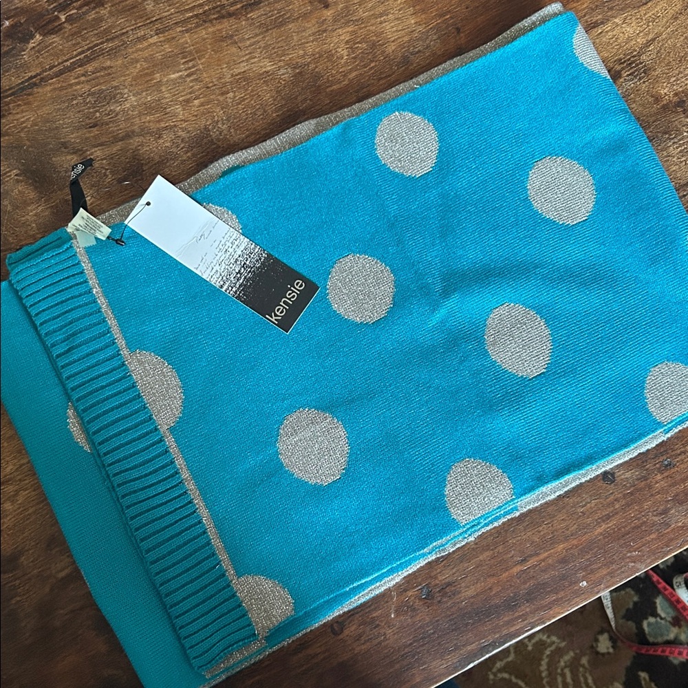 Kensie Turquoise Scarf with Silver Dots